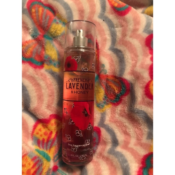 Bath & Body works. - Picture 4 of 8